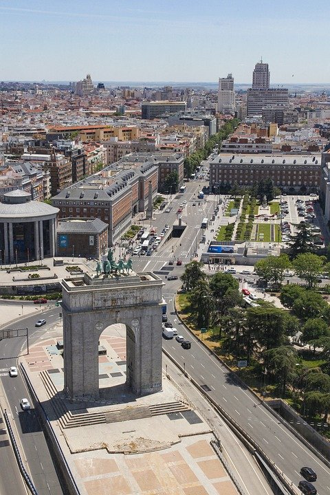 madrid.jpg.7b582dff12926cf46ca6486470a92739.jpg